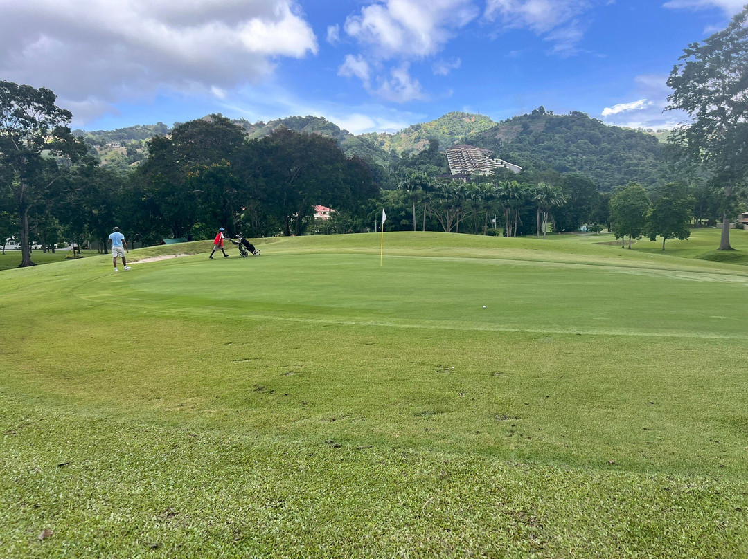 St. Andrews Golf Club-Maraval必去景点