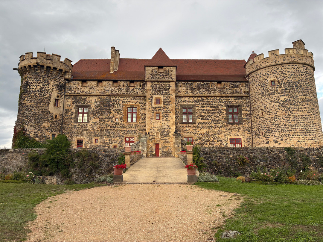 Chateau Royal de Saint Saturnin主图