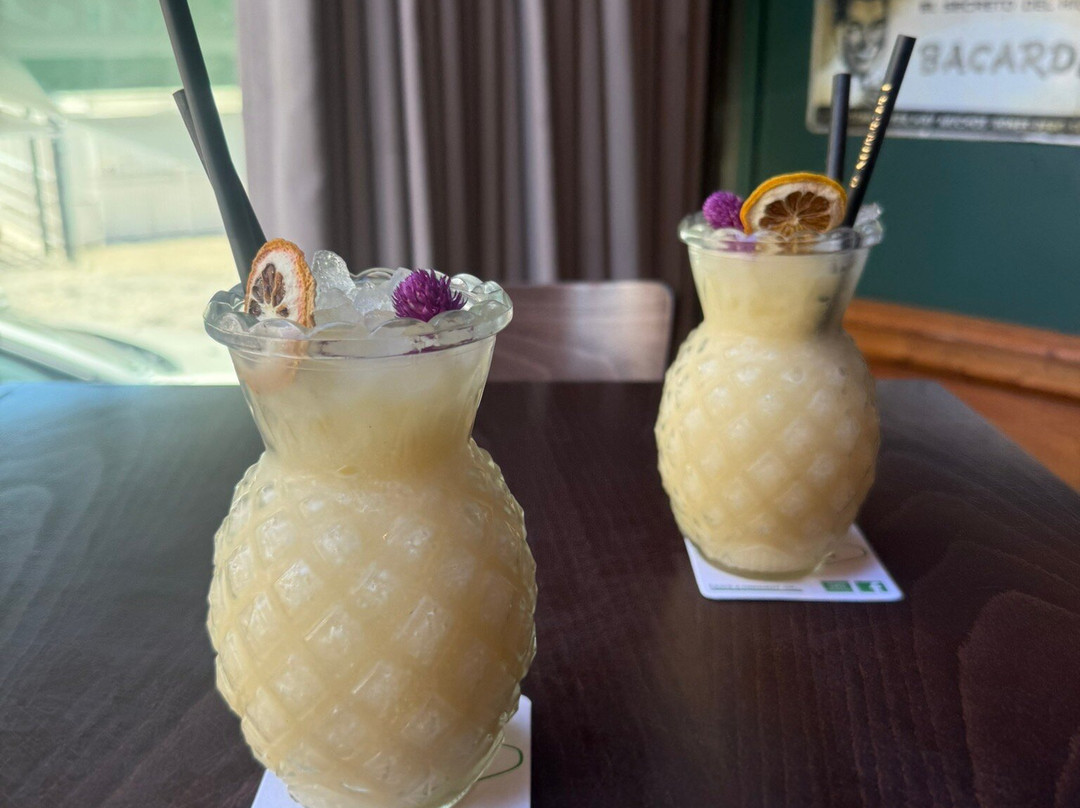 Legends Bar-阿尔布赞拉必去景点