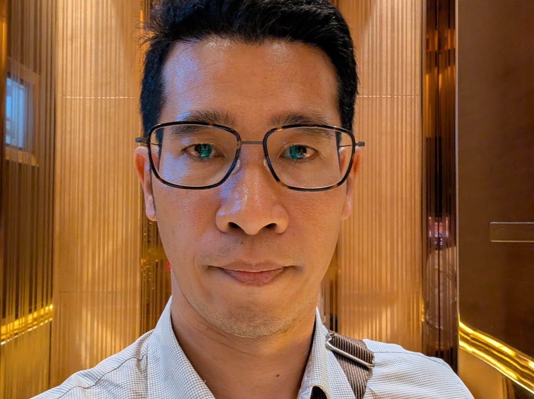 国际眼镜城-上海市必去景点