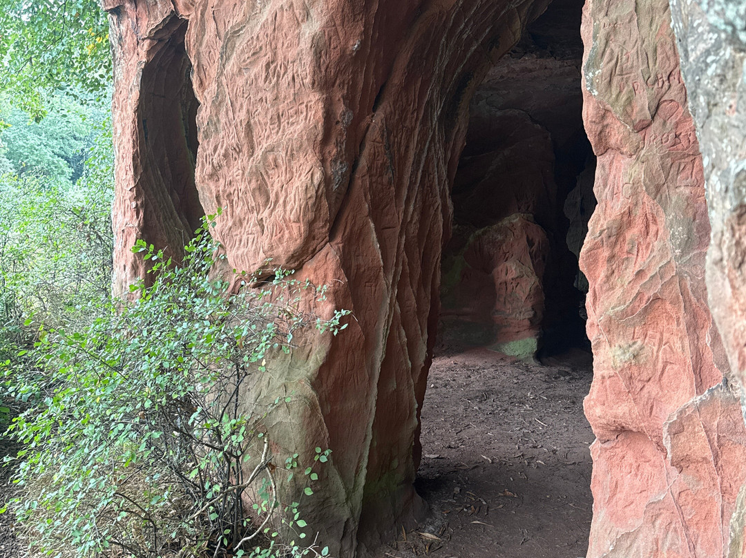 Lacy's Caves-Glassonby必去景点