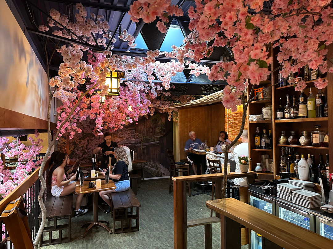 The Cultured Pearl Restaurant & Sushi Bar