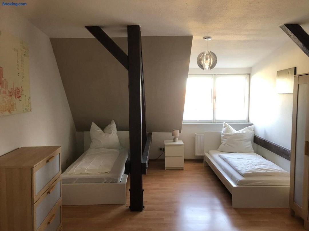 Monteur-pension W8
