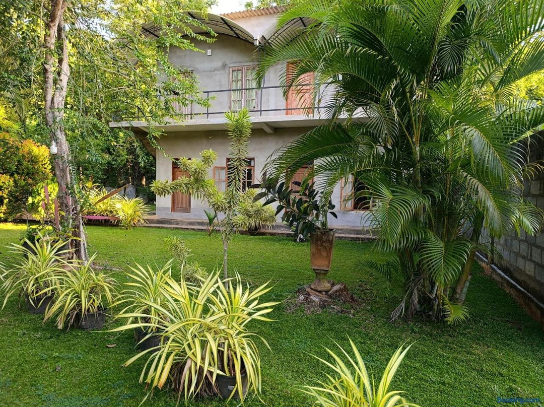 Mihintale酒店住宿-Hotel Afenta