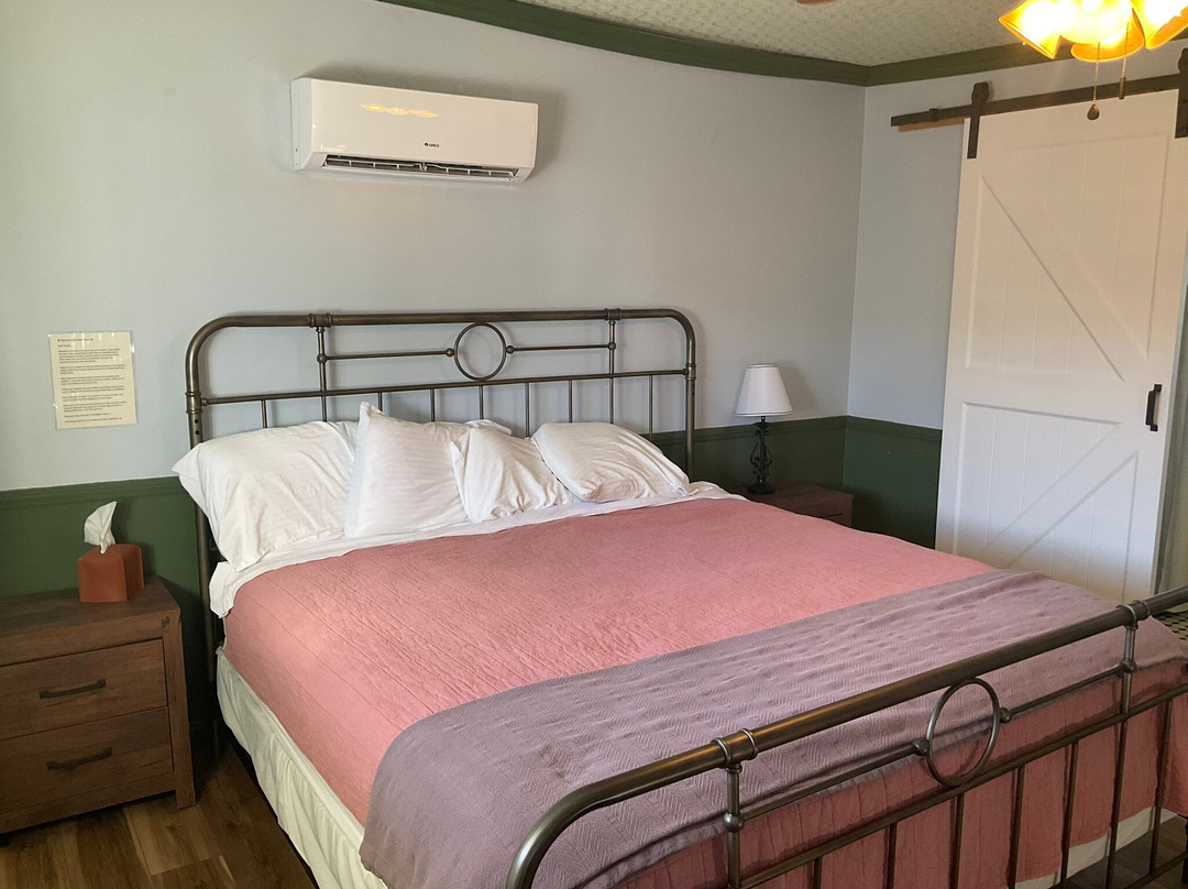 Tombstone Sagebrush Inn主图