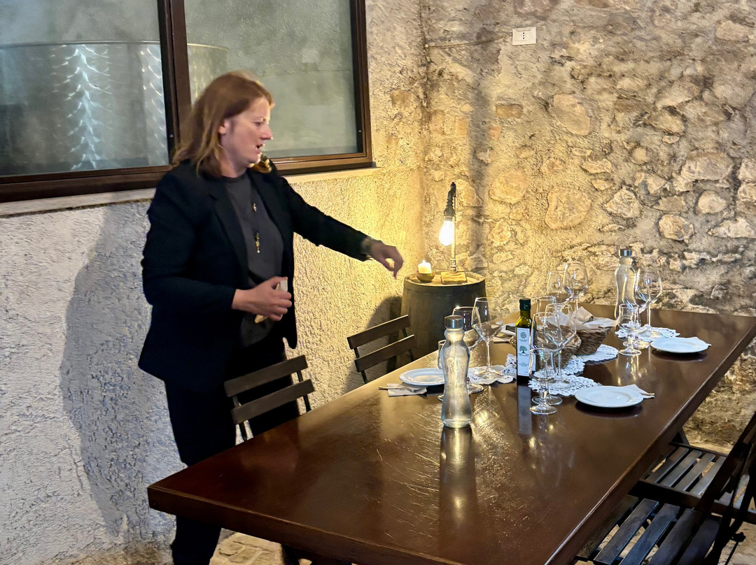 Andrea Amore - Chauffeur Services-奇维塔韦基亚必去景点