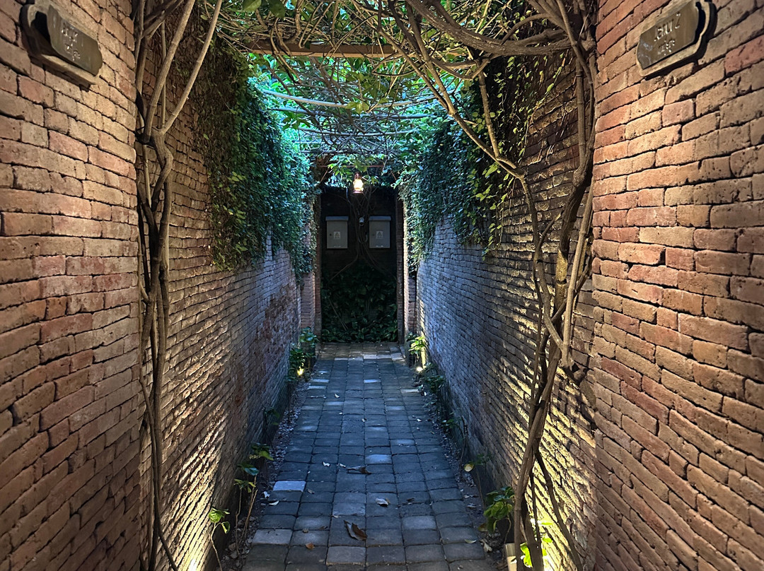 Ayom Java Village Solo主图