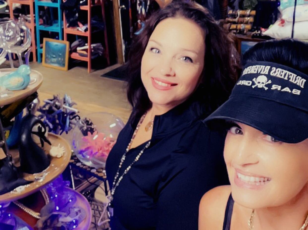 Roxy's Treasure Hunters-Pierson必去景点