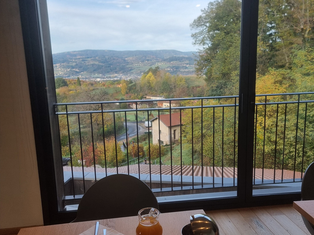 Le Moulin de Nouara Gîtes et Chambres