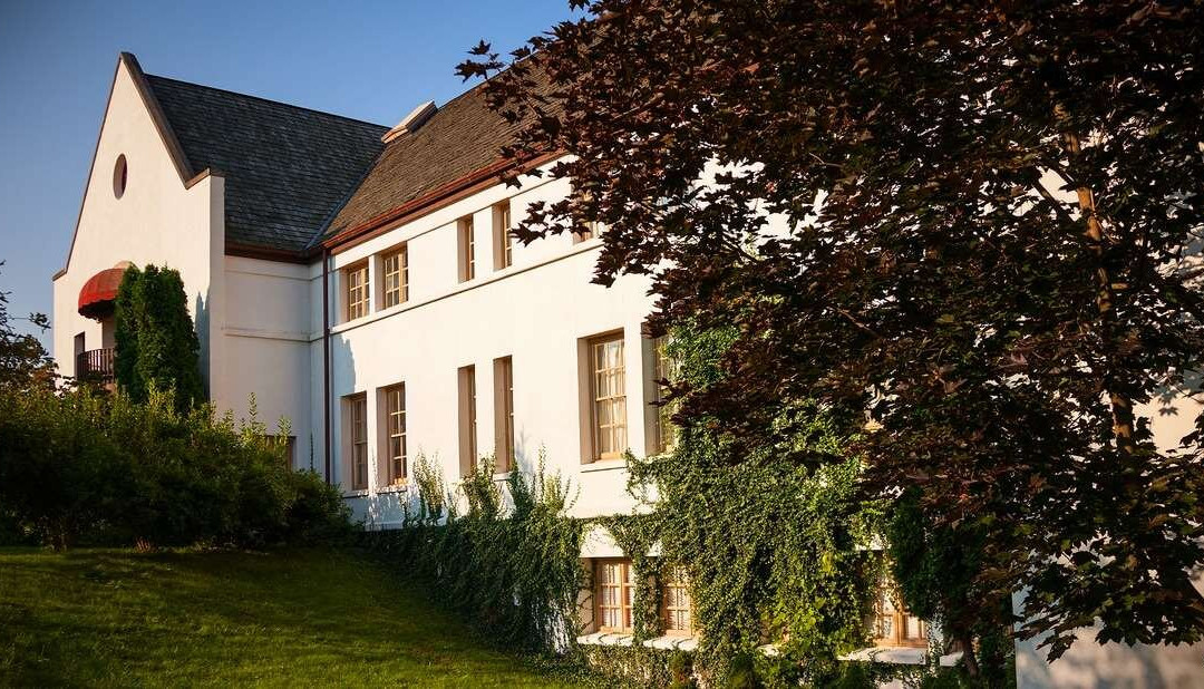 伊萨卡酒店住宿-塔楼温泉度假村