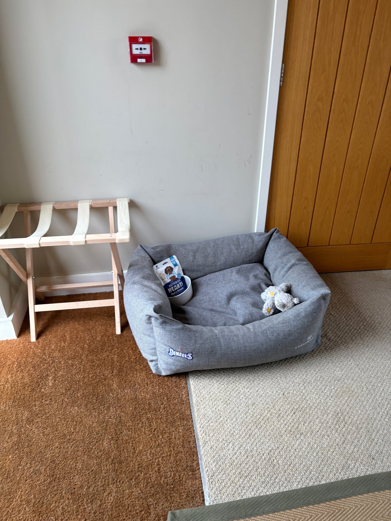 金崔普旅馆-客卧