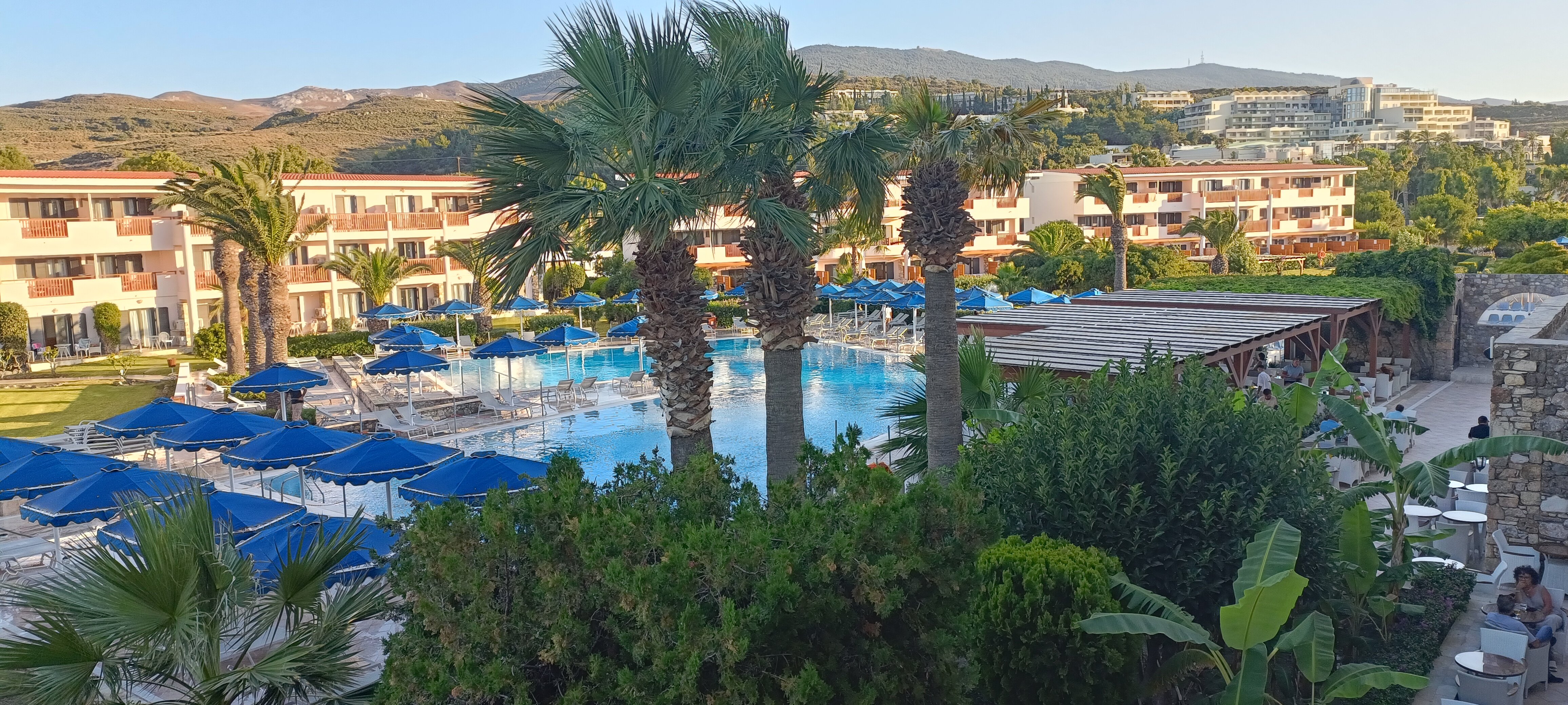 Mitsis Ramira-泳池