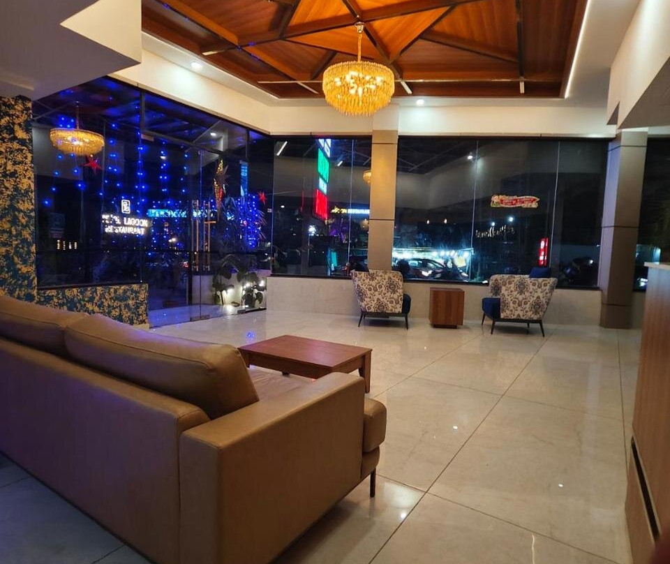 Blue Diamond Residency