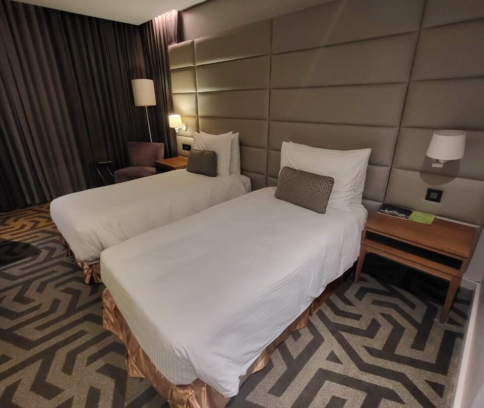 Hotel 2 Fevrier主图