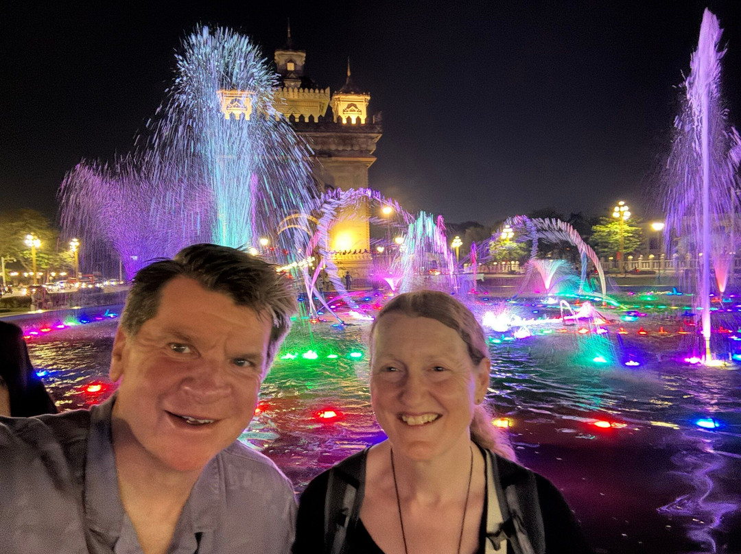 Tuk Tuk Safari-万象必去景点