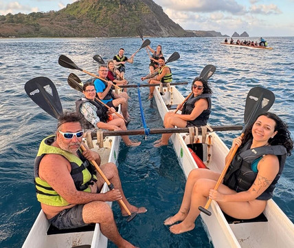 Canoe Blue Sea-费尔南多-迪诺罗尼亚群岛必去景点