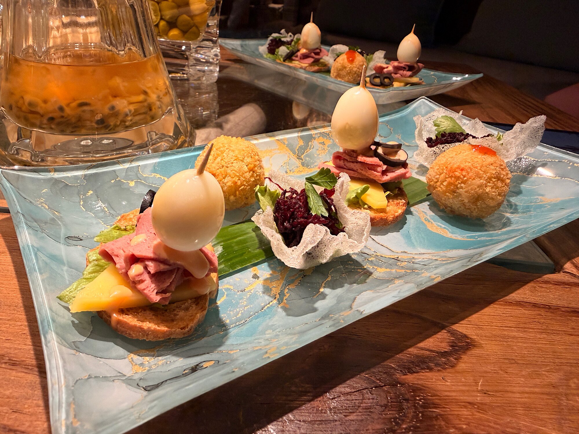 Château De Feuilles-餐饮