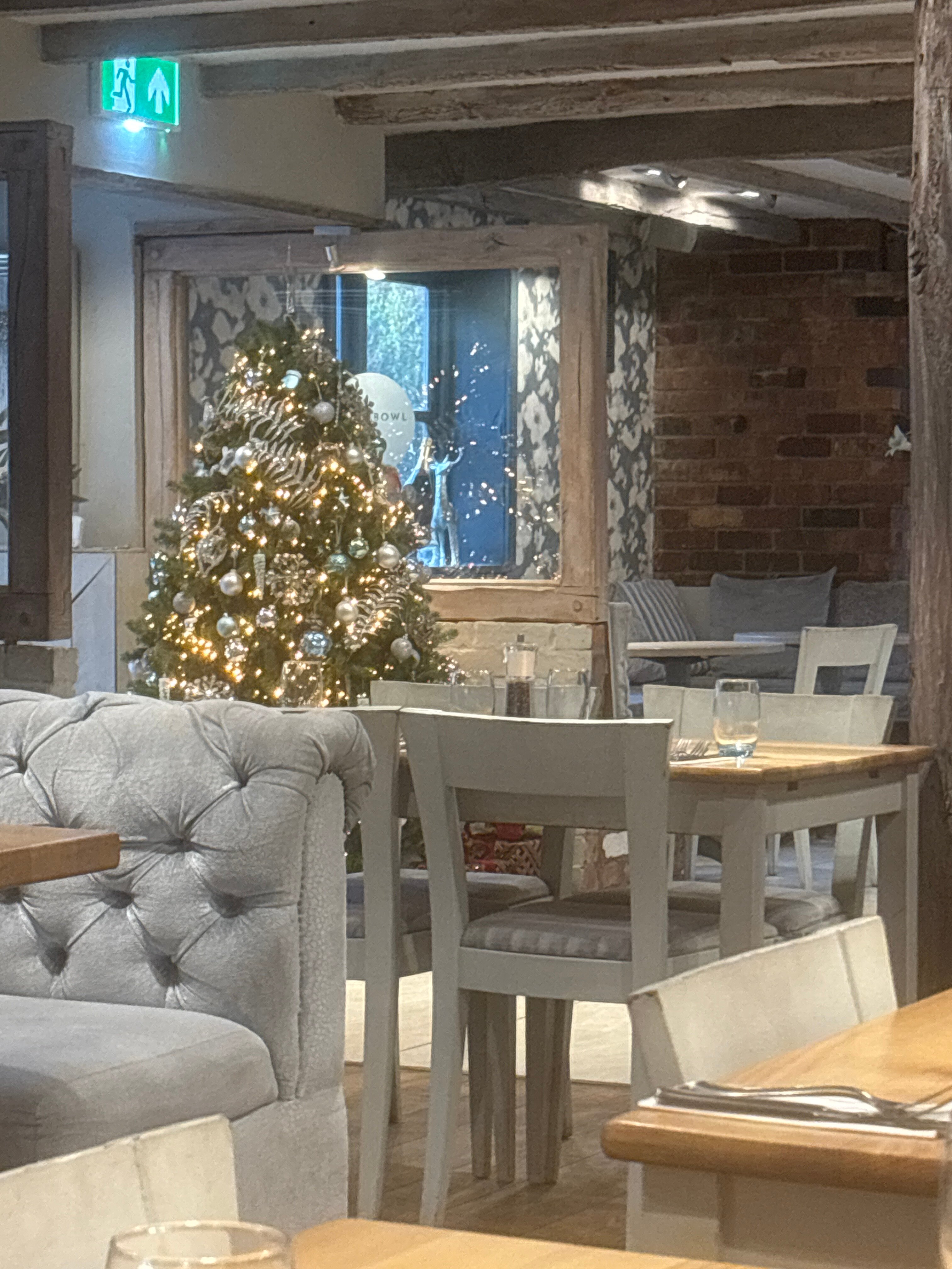 The Punchbowl Lapworth-官方