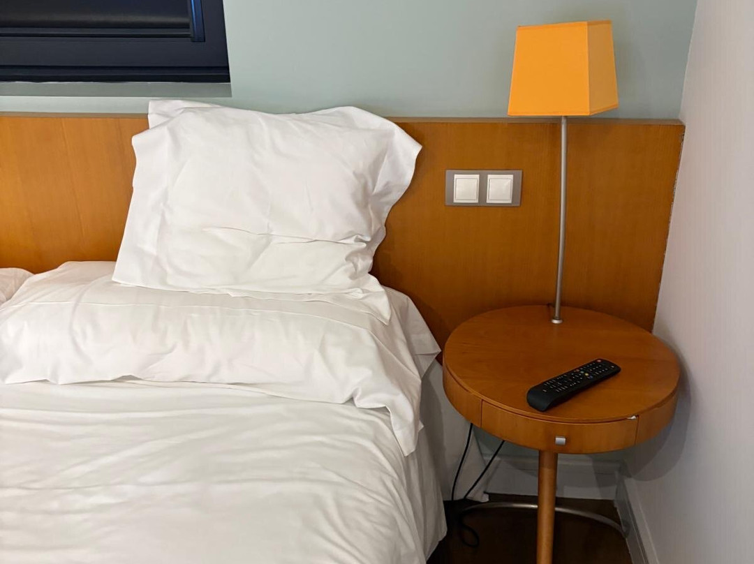 Luces del Poniente主图