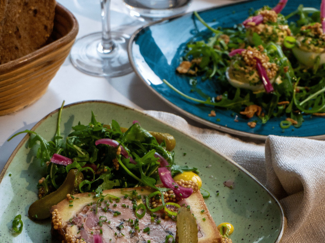 Hôtel Restaurant l'Eskemm主图