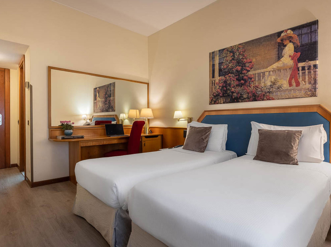 米兰欧尔纳维廖河畔特雷扎诺 IH 饭店主图