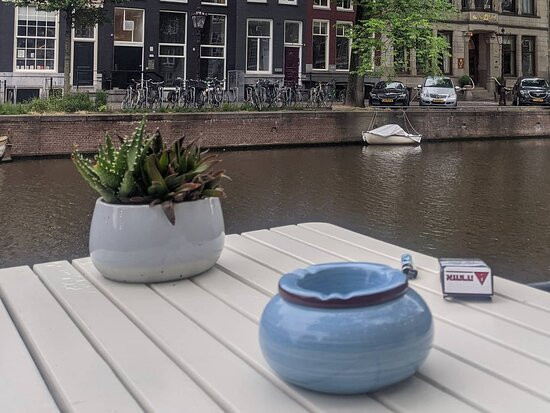 安博萨德酒店主图