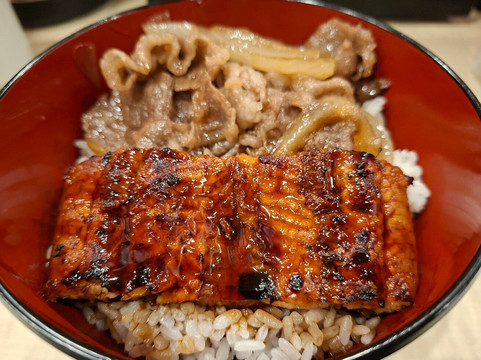 宇奈とと 神戸元町店