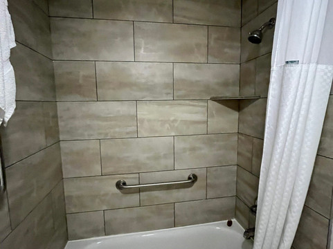 佩奇-鲍威尔湖速8酒店主图