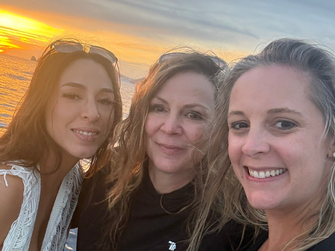 Blue Moon Yacht-卡波圣卢卡斯必去景点