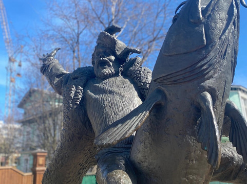 Monument to Sena Malina-阿尔汉格尔斯克必去景点