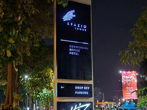 泗水斯帕齐奥威兹豪华酒店主图