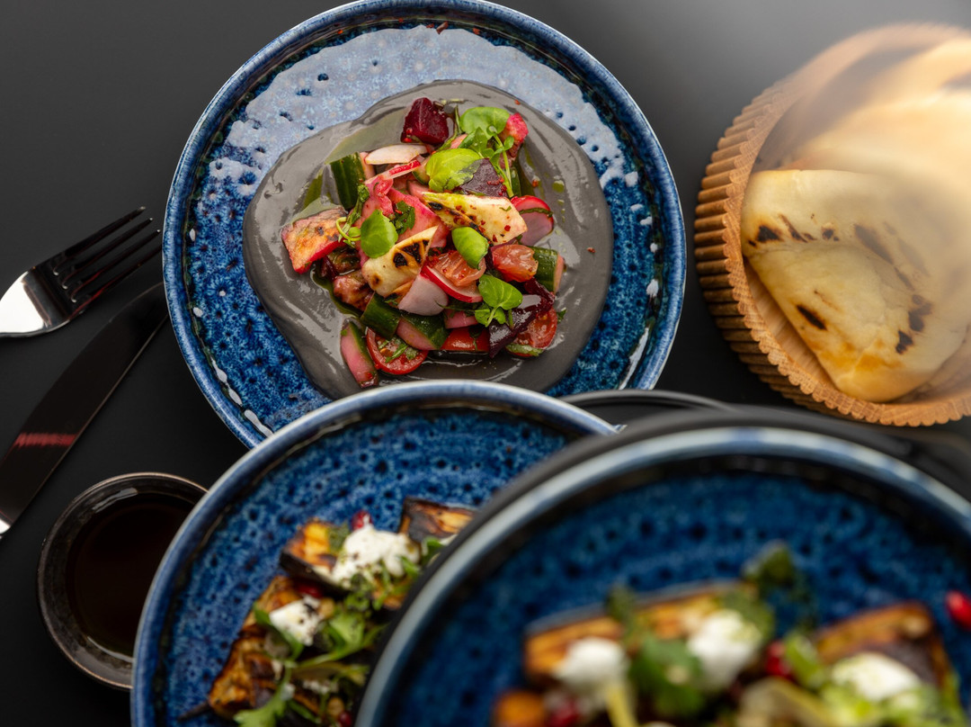 Eighty Nine Restaurant & Bar