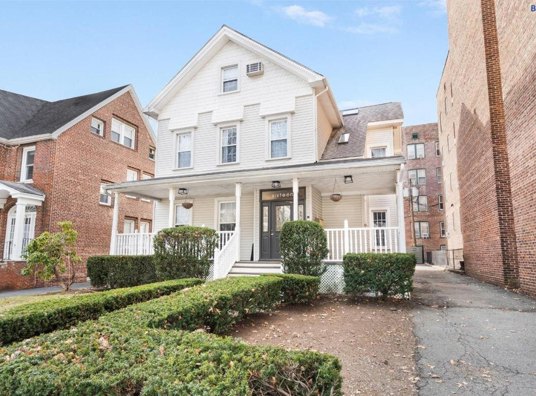 Montclair's Best Stays