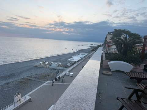 皮科洛丽都酒店主图