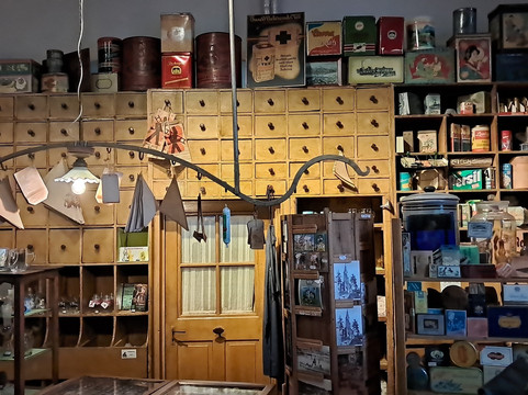 Lohrer Schloss-Lohr am Main必去景点