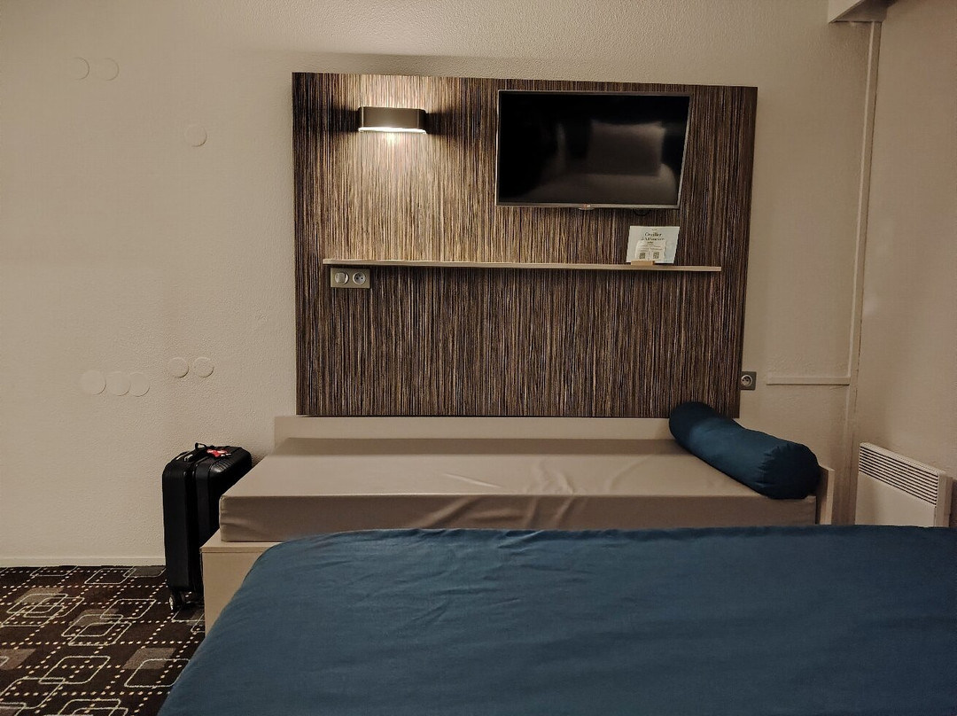 普瓦捷儒勒凡尔纳未来影视城基里亚德酒店主图