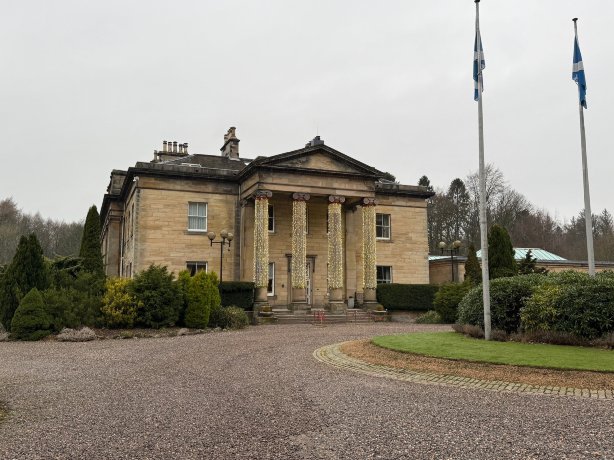 巴尔伯尼豪斯酒店-官方