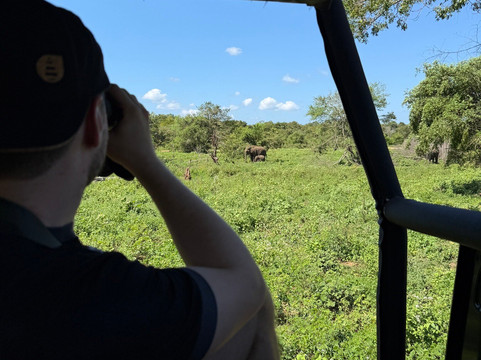 Udawalawe Lahiru Safari Guide Tours-乌达瓦拉维国家公园必去景点