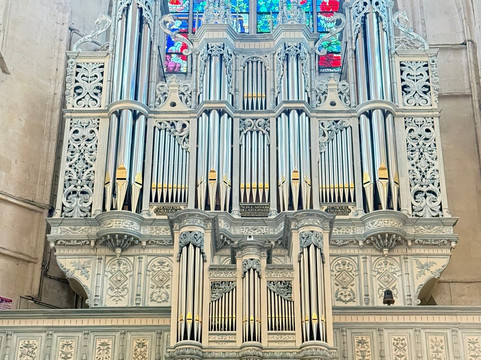 Basilique Notre-Dame d'Alençon-Alencon必去景点