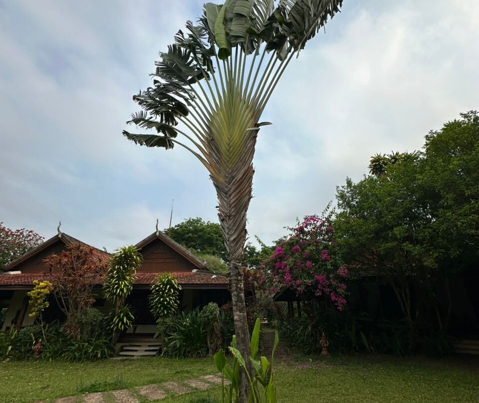 红土地旅舍主图