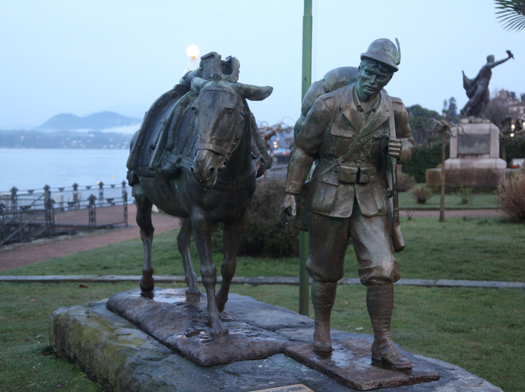 Monumento agli Alpini