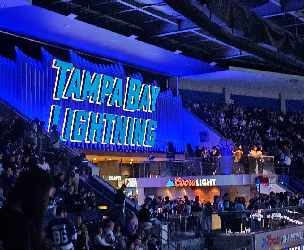 Benchmark International Arena-坦帕必去景点