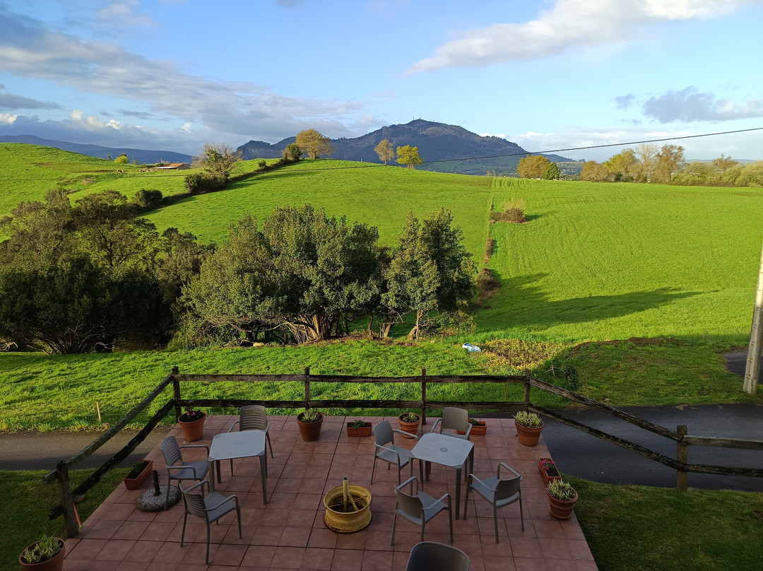 里瓦斯埃尔米拉多酒店主图