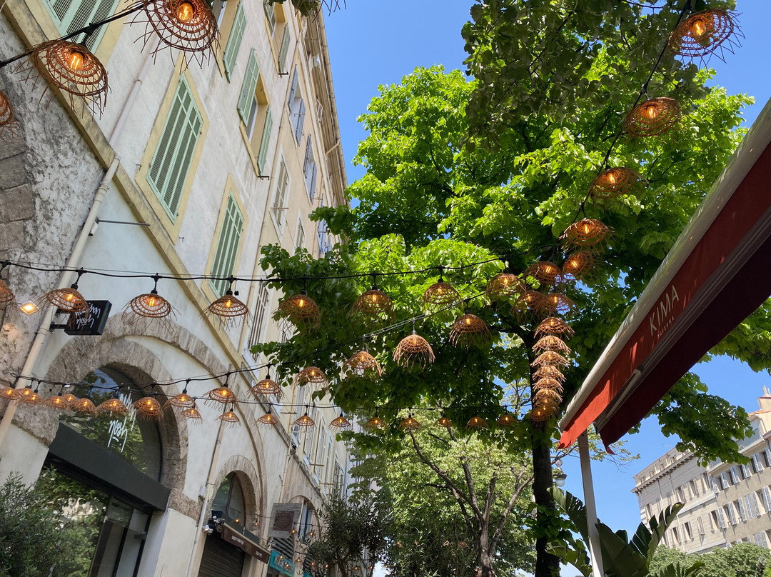 Kima taverna