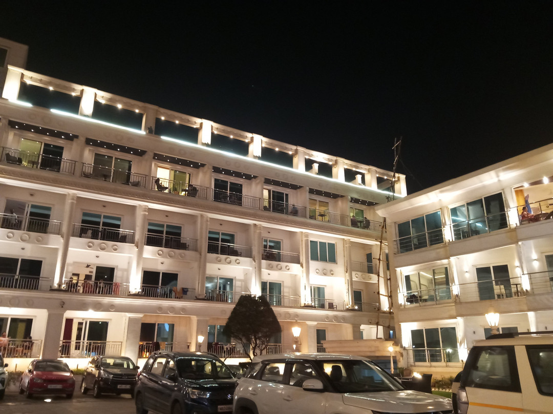 Victoria Club Hotel主图