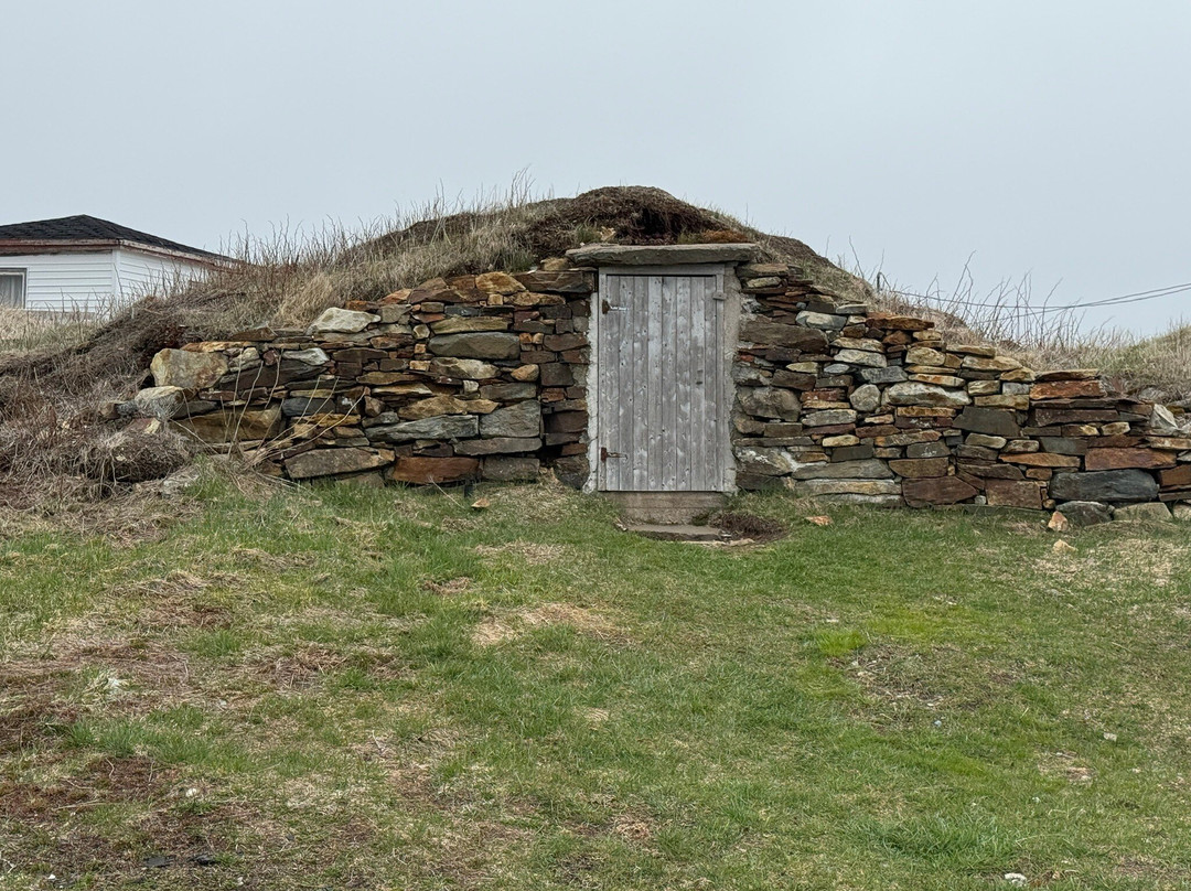 Elliston's Root Cellars-Elliston必去景点