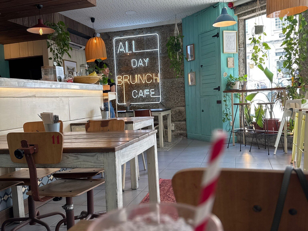 Emilia Brunch & Cocktails