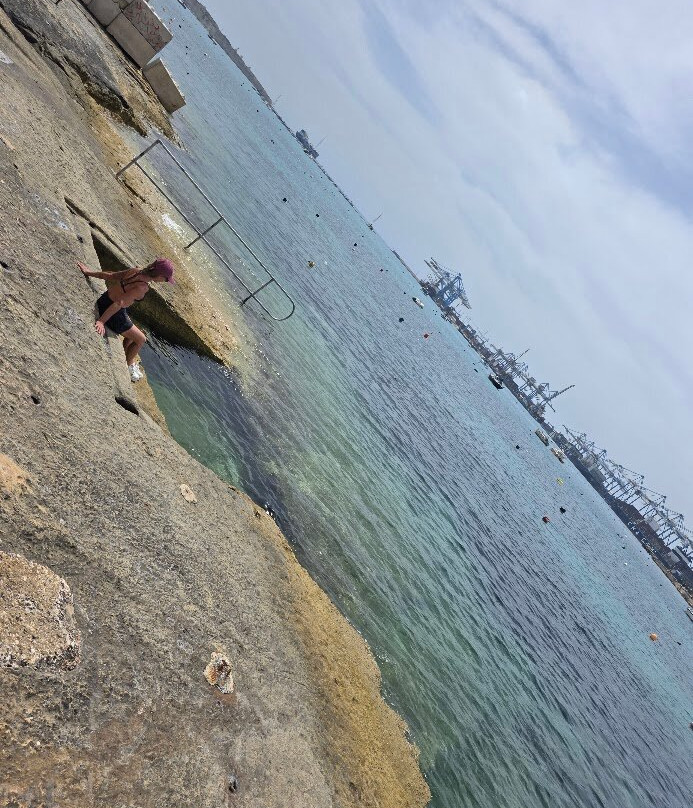 Pretty Bay-Birzebbuga必去景点