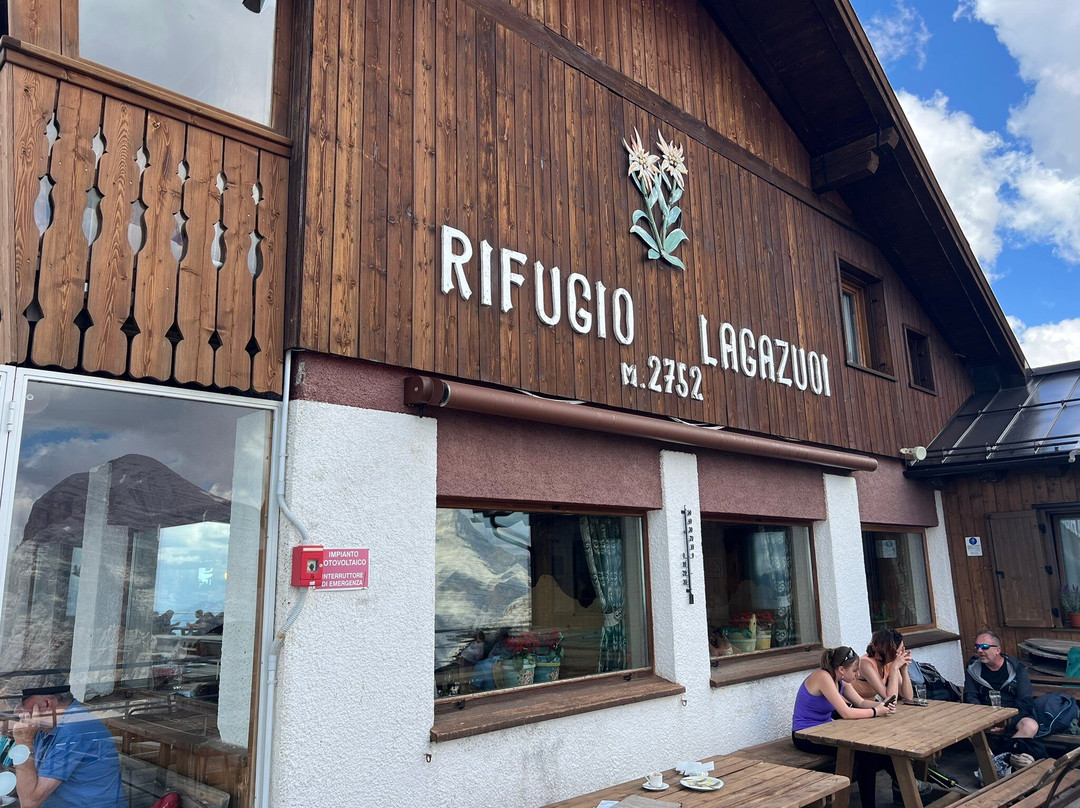 克里斯塔罗酒店主图