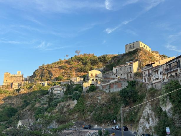 博尔戈圣罗科度假酒店-旅行者